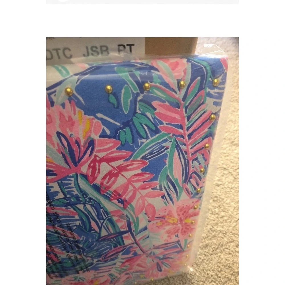 Pottery Barn Teen x Lilly Pulitzer Printed Slathouse Fabric Bulletin Board 18x24